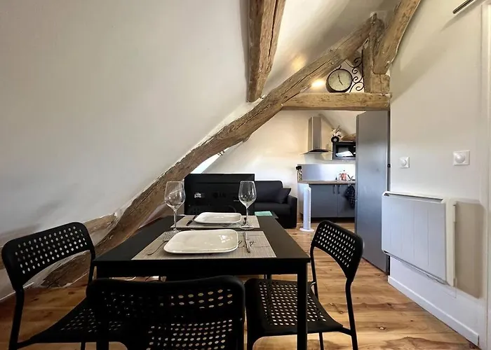 Climber\'S Loft With Netflix